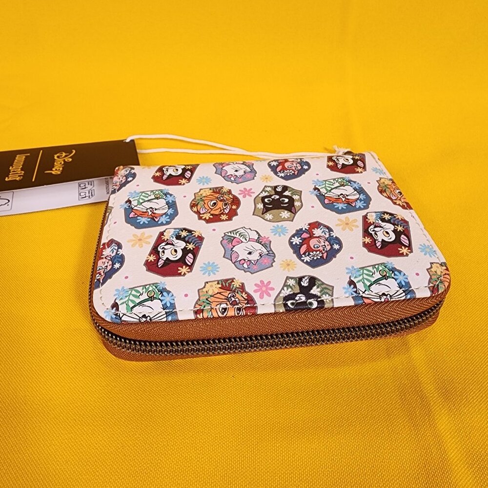 Loungefly Disney Cats Flower Portrait AOP Marie Figaro Dinah Zip Wallet NEW - Picture 9 of 12